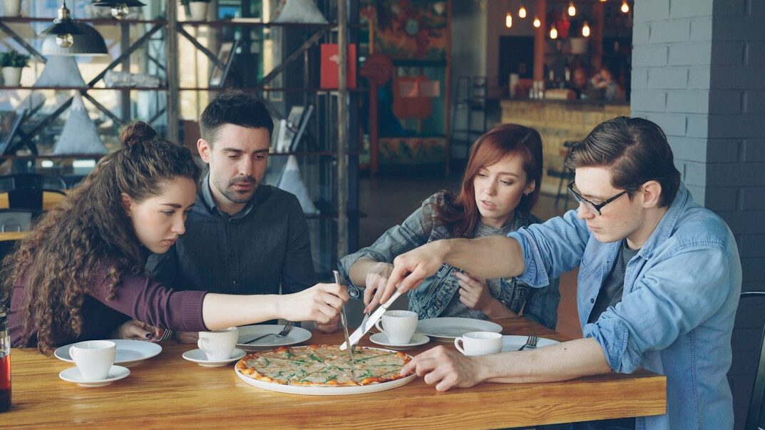 friends chatting in cafe